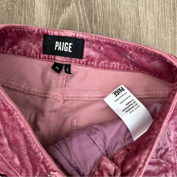 high-rise straight velvet jeans in Warm Suede - Picture 5 of 11